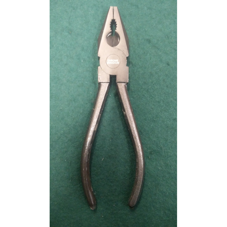 9626. XKALL Pliers (new) . C99