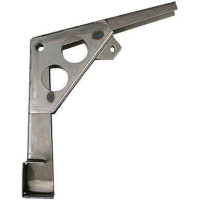 CAC5-21BL. LEFT HAND XK150 Front Wing Support Bracket. BD12758. 