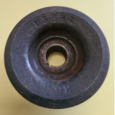 8479L.  Original  XK150 LATE Dynamo pulley for 13mm fan belt. C13594